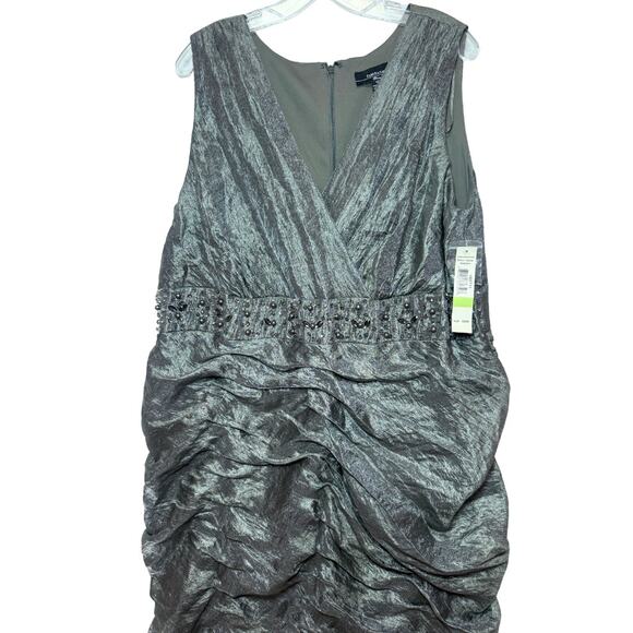R&M Richards metallic ruched cocktail dress beaded waist – 18W - Picture 4 of 9